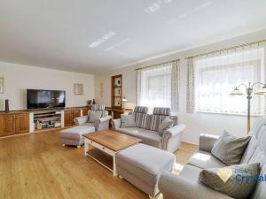 Prodej rodinného domu, Valy, Na Šancích, 270 m2