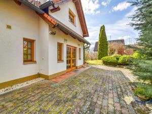 Prodej rodinného domu, Valy, Na Šancích, 270 m2