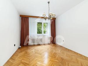 Pronájem bytu 3+1, Praha - Malešice, Nad úžlabinou, 70 m2