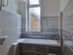 Pronájem bytu 2+1, České Budějovice, Dukelská, 84 m2