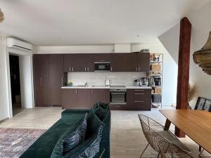 Pronájem bytu 2+kk, Liberec, Lidové sady, 55 m2