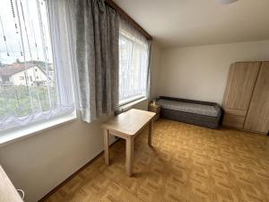 Pronájem bytu 1+kk, Kuřim, Wolkerova, 21 m2