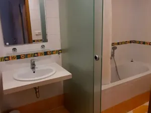 Pronájem bytu 2+kk, Praha - Vinohrady, Korunní, 44 m2