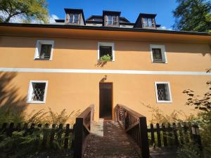 Prodej bytu 3+kk, Líšnice, Spálený Mlýn, 86 m2