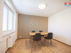 Pronájem bytu 3+1, Hořice, Pod Lipou, 69 m2