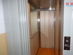 Prodej bytu 2+1, Benešov, Na Bezděkově, 69 m2