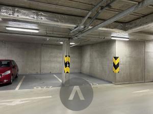 Pronájem garážového stání, Brno, U Červeného mlýna, 16 m2