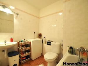 Prodej bytu 2+kk, Praha - Letňany, Zlonická, 50 m2