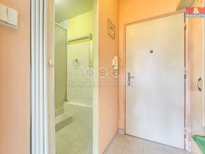 Pronájem bytu 1+kk, Plzeň - Doubravka, Popelnicová, 20 m2