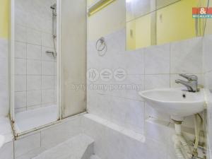Pronájem bytu 1+kk, Plzeň - Doubravka, Popelnicová, 20 m2