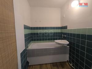 Pronájem bytu 3+kk, Chomutov, Kundratická, 74 m2