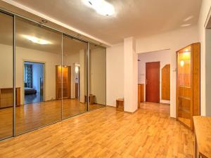 Pronájem bytu 3+1, Praha - Břevnov, Sartoriova, 129 m2
