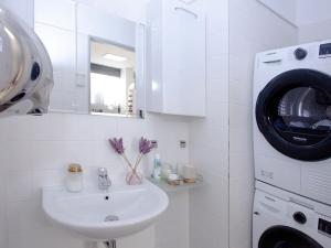 Pronájem obchodního prostoru, Praha - Malešice, Nad úžlabinou, 75 m2