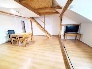 Pronájem bytu 3+kk, Smržovka, Husova, 90 m2