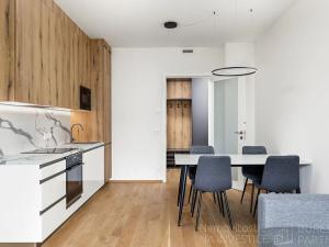 Pronájem bytu 2+kk, Praha - Bubeneč, Vítězné náměstí, 47 m2