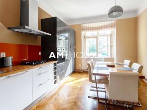 Pronájem bytu 3+kk, Praha - Bubeneč, Eliášova, 88 m2