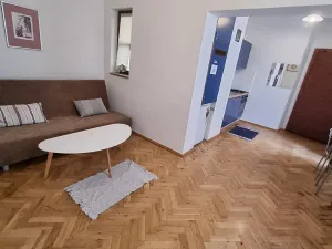 Pronájem bytu 2+kk, Praha - Nové Město, Ječná, 45 m2