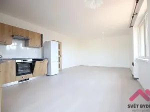 Pronájem bytu 1+kk, Praha - Hloubětín, Pokorného, 47 m2