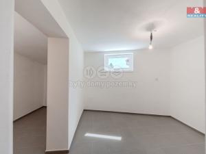 Prodej rodinného domu, Uherský Ostroh - Ostrožské Předměstí, Hráza, 120 m2