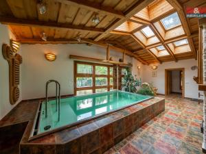 Prodej rodinného domu, Horní Loučky, 301 m2