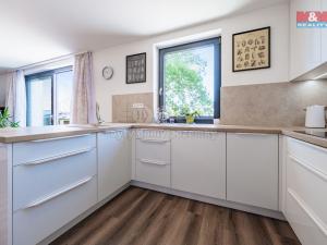 Prodej rodinného domu, Kamenice nad Lipou, Dobšova, 210 m2