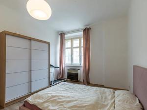 Prodej bytu 2+1, Praha, 5. května, 50 m2