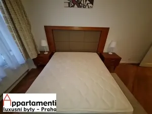 Prodej bytu 2+kk, Praha - Staré Město, Masná, 49 m2