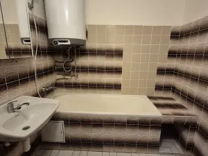 Pronájem bytu 3+1, Praha - Radotín, Týřovická, 76 m2