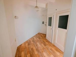 Pronájem bytu 2+1, Praha - Vinohrady, Šrobárova, 65 m2