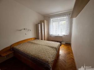 Pronájem bytu 2+kk, Praha - Žižkov, Táboritská, 43 m2