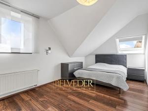 Prodej rodinného domu, Malé Žernoseky, Zahradní, 229 m2