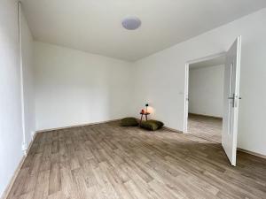 Pronájem bytu 1+1, Litvínov, Školní, 35 m2