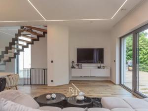 Pronájem rodinného domu, Kladno, Velvarská, 120 m2