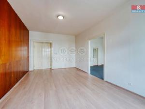 Prodej bytu 3+1, Plzeň - Jižní Předměstí, Klatovská třída, 105 m2
