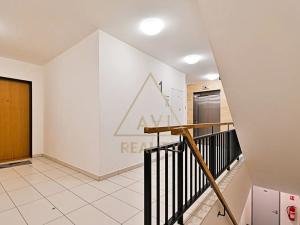 Prodej bytu 2+kk, Praha - Dolní Chabry, Poštova, 54 m2
