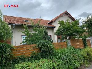 Pronájem rodinného domu, Ohrobec, V sedlištích, 220 m2