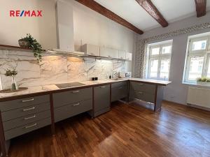 Pronájem bytu 3+1, Praha - Žižkov, Vlkova, 140 m2
