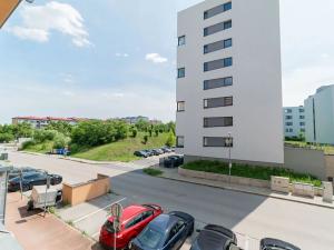 Prodej bytu 3+kk, Praha - Černý Most, Dobrovolného, 59 m2