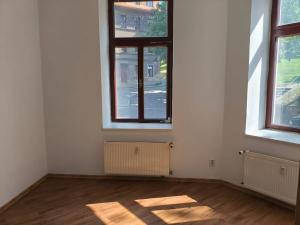 Pronájem bytu 2+kk, Karlovy Vary, 47 m2