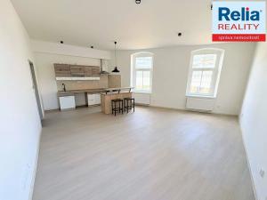 Pronájem bytu 1+kk, Liberec, Na Perštýně, 47 m2