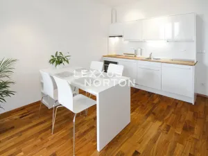 Pronájem bytu 2+kk, Praha - Smíchov, Švédská, 56 m2