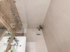 Prodej bytu 3+kk, Praha - Malešice, Počernická, 57 m2
