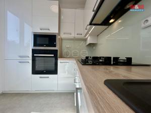 Pronájem bytu 2+1, Klatovy - Klatovy III, Masarykova, 63 m2