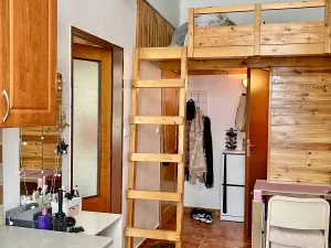 Pronájem bytu 1+1, Praha - Košíře, Vrchlického, 30 m2