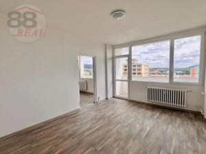 Prodej bytu 3+1, Klášterec nad Ohří, Mírová, 62 m2