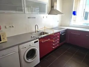 Prodej bytu 3+1, Praha - Újezd nad Lesy, Malešovská, 74 m2