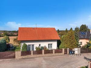 Pronájem rodinného domu, Mukařov, Kopretinová, 140 m2