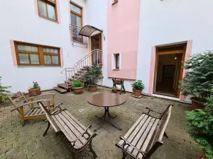Pronájem kanceláře, Praha - Žižkov, Vlkova, 40 m2