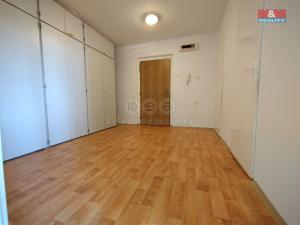 Prodej bytu 1+1, Kryry, Tovární, 50 m2