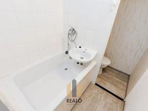 Pronájem bytu 1+1, Jihlava, Telečská, 32 m2